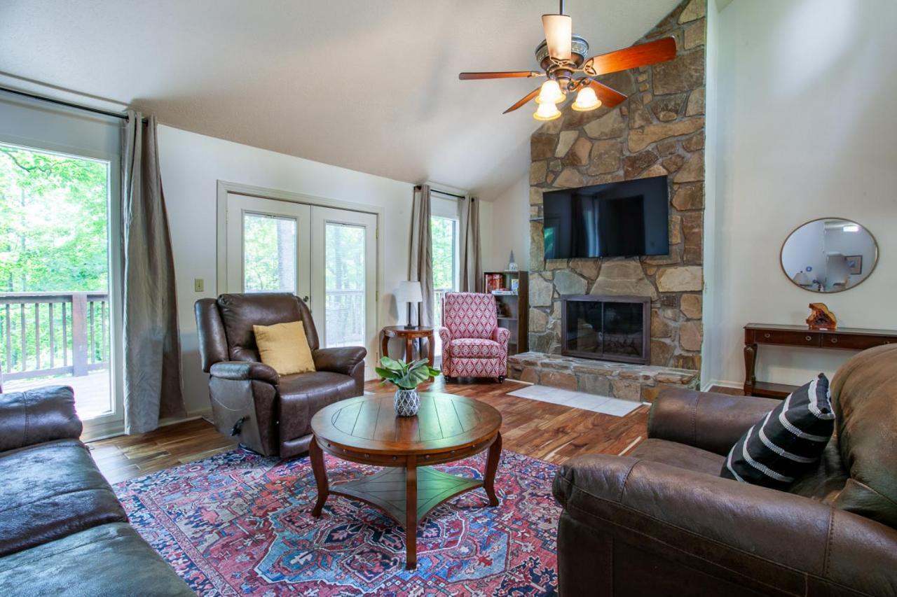 Little Cub Cottage - Mtn Views & Community Pools Gatlinburg Extérieur photo