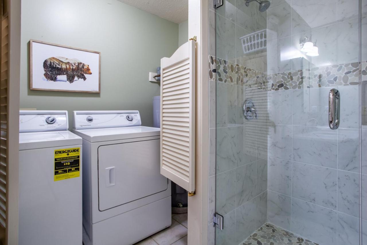 Little Cub Cottage - Mtn Views & Community Pools Gatlinburg Extérieur photo