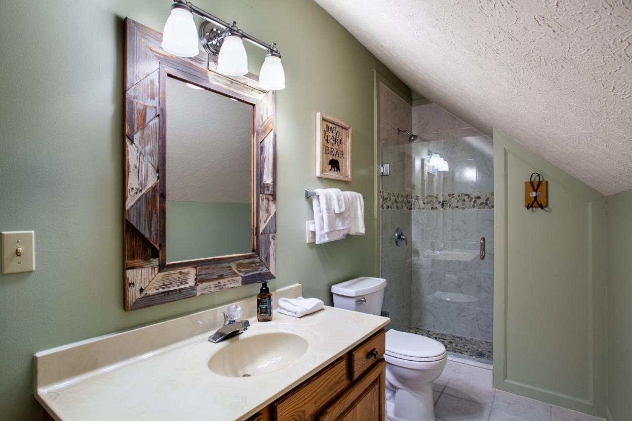 Little Cub Cottage - Mtn Views & Community Pools Gatlinburg Extérieur photo